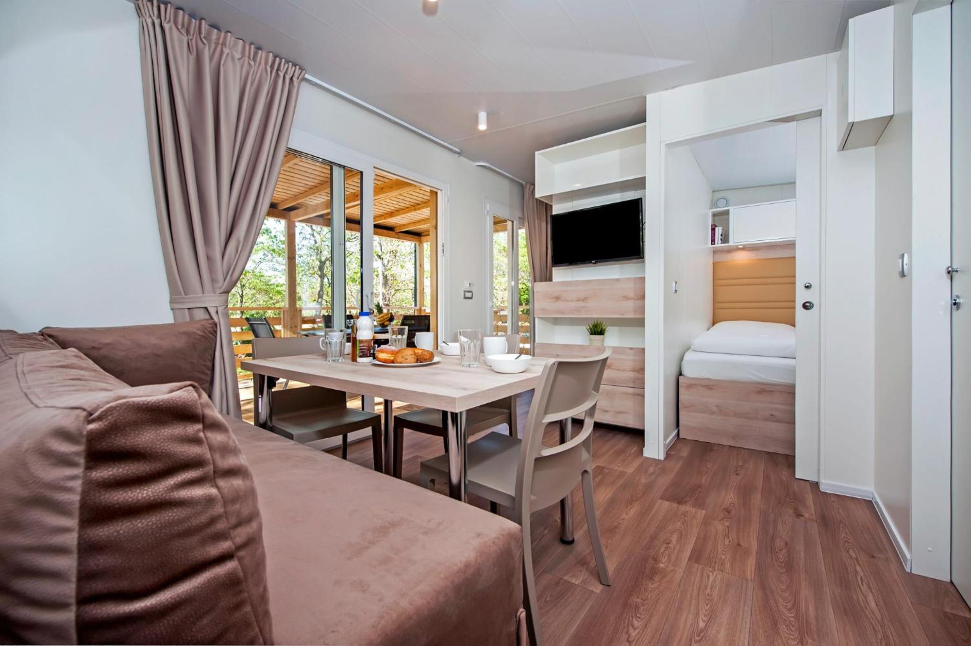 Eurocamp Mobile Homes At Campsite Puntica Funtana Ngoại thất bức ảnh